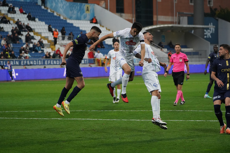 Rizespor-Kasımpaşa maçı fotoğrafları