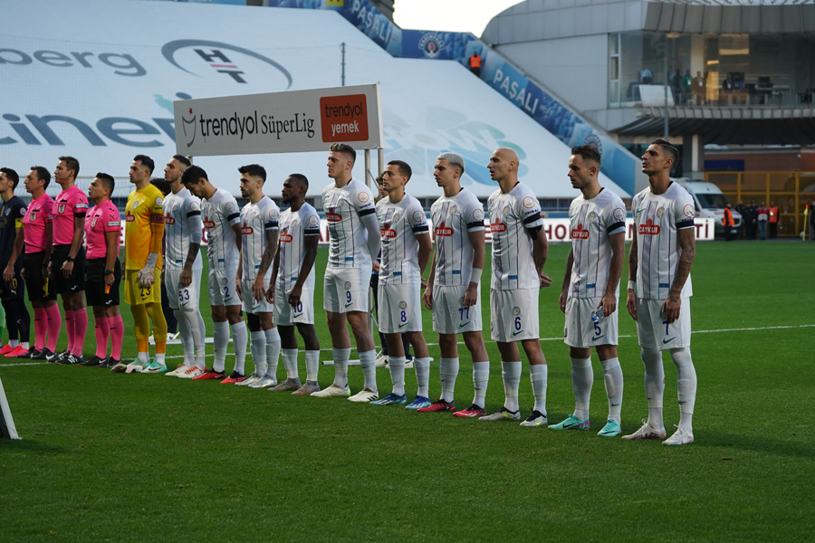 Rizespor-Kasımpaşa maçı fotoğrafları