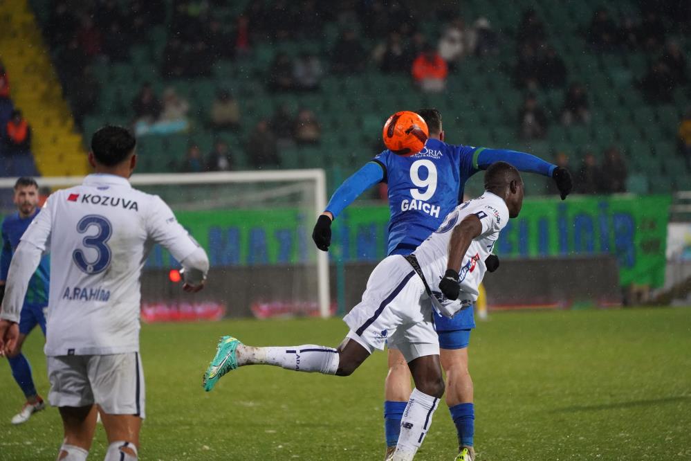 Rizespor-Adana Demirspor maçı fotoğrafları