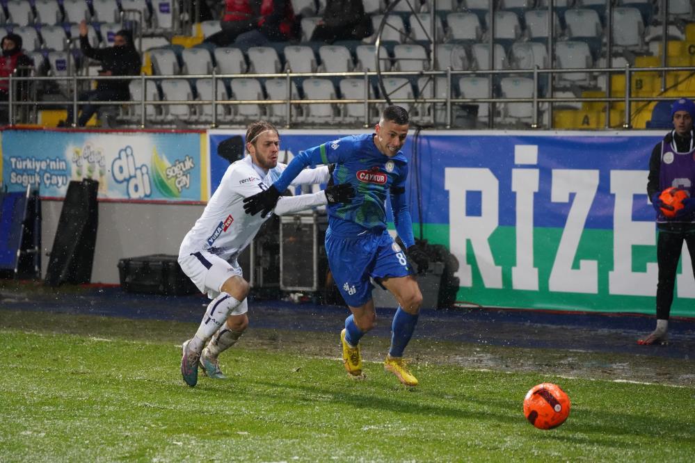 Rizespor-Adana Demirspor maçı fotoğrafları