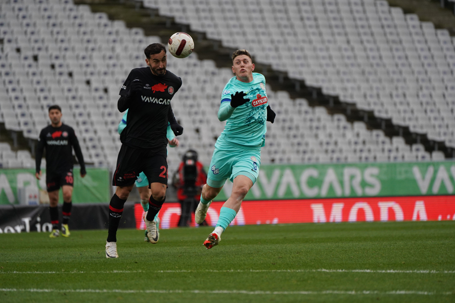 Fatih Karagümrük-Rizespor maçı fotoğrafları