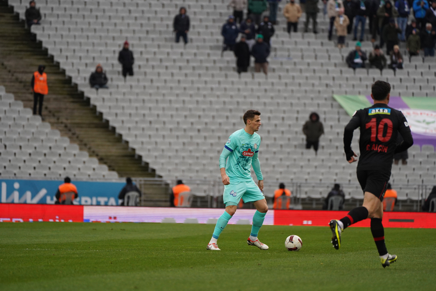 Fatih Karagümrük-Rizespor maçı fotoğrafları