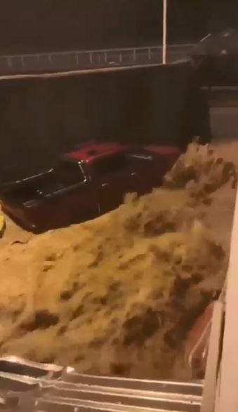 Artvin’de şiddetli yağışlar su taşkınlarına ve heyelanlara neden oldu