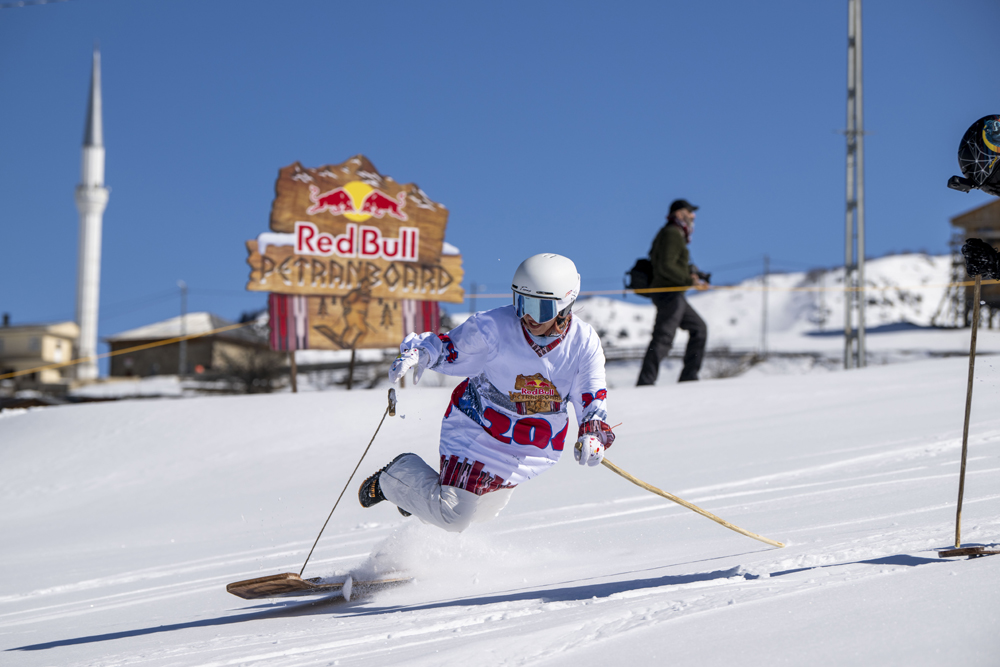 Red Bull Petranboard nefes kesti