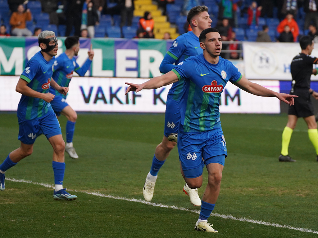 Rizespor - Kayserispor maçı