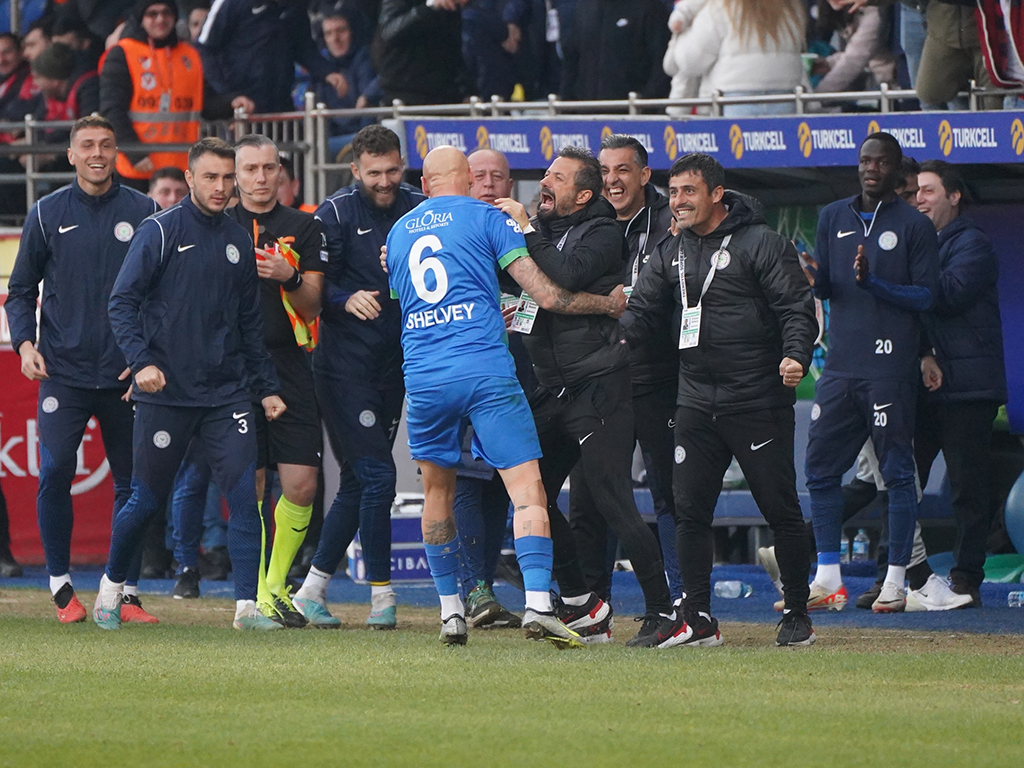 Rizespor - Kayserispor maçı