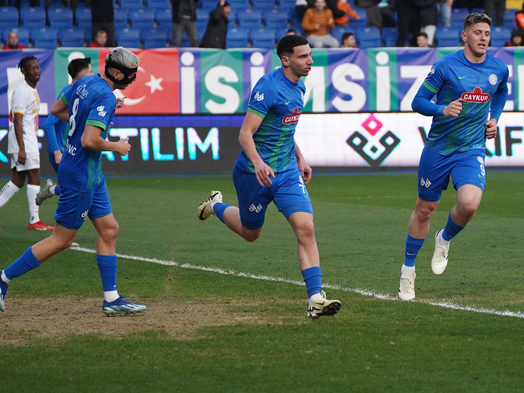 Rizespor - Kayserispor maçı