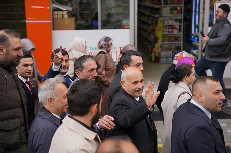 MHP Derepazarı'nda boy gösterdi