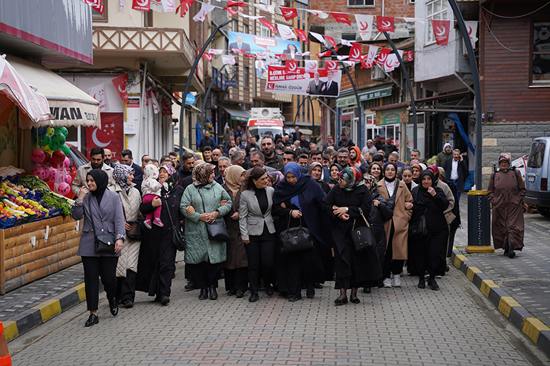 MHP Derepazarı'nda boy gösterdi
