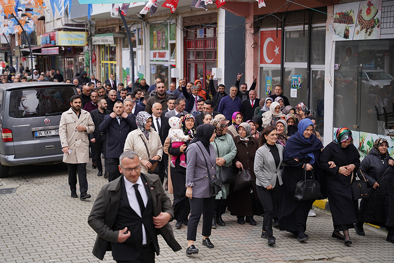 MHP Derepazarı'nda boy gösterdi