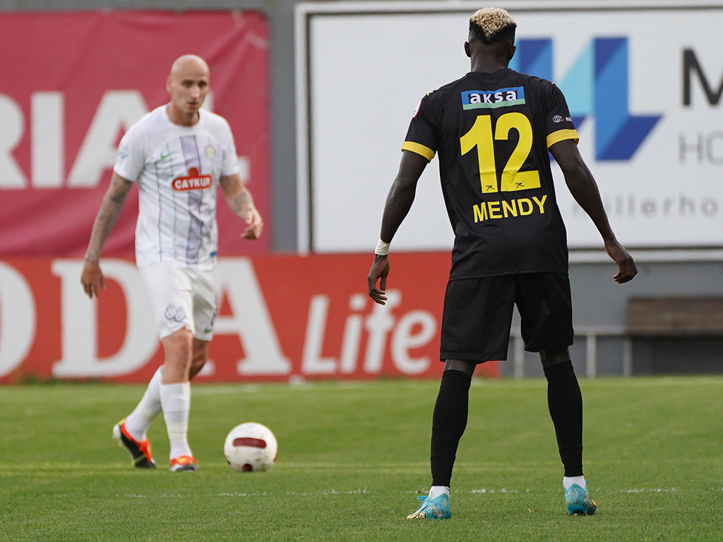 İstanbulspor - Rizespor Maçı