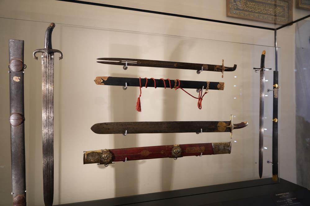 Mukaddes Emanetlere yoğun ilgi