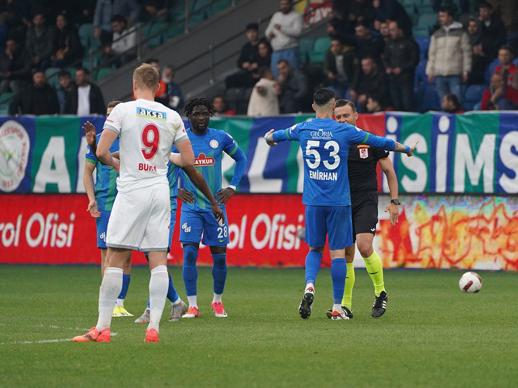 Rizespor - Antalyaspor maçı