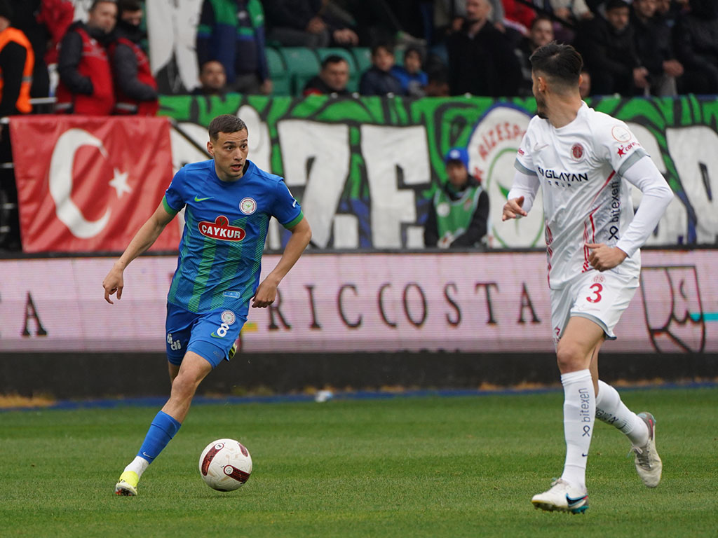 Rizespor - Antalyaspor maçı