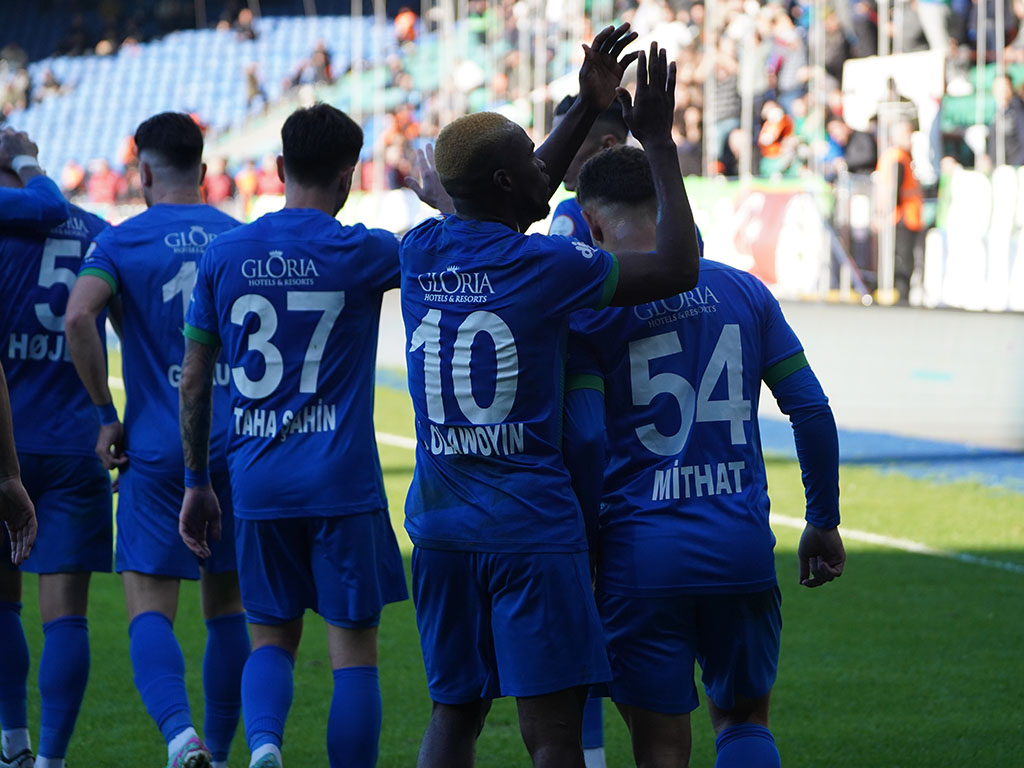 Rizespor - Antalyaspor maçı