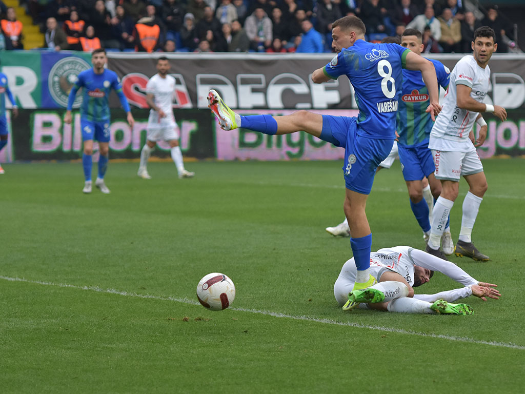 Rizespor - Antalyaspor maçı