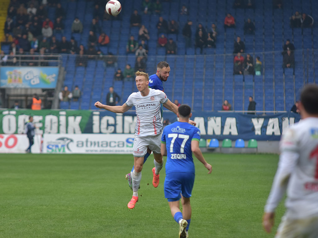 Rizespor - Antalyaspor maçı
