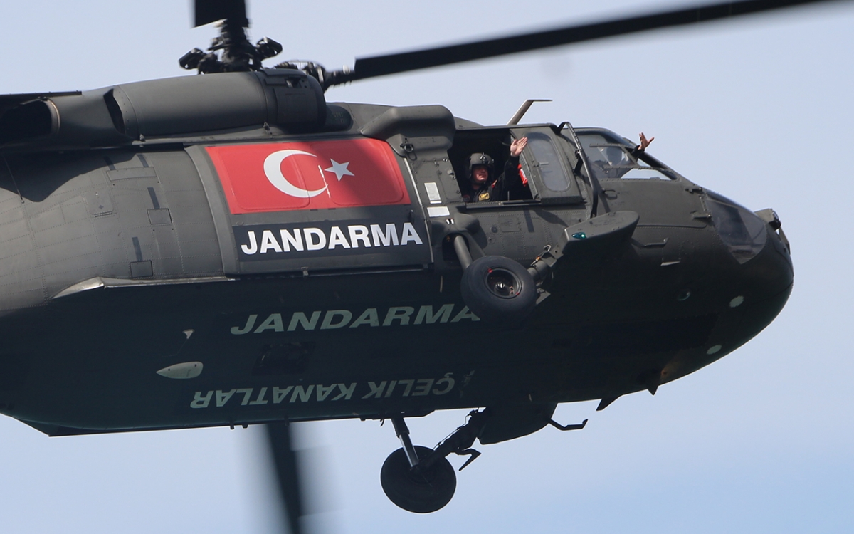 Çelik Kanatlar Rize'de gösteri yaptı