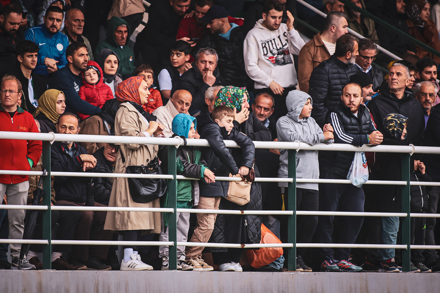 Çayelispor 30 yıl sonra TFF 3. Lig'e yükseldi