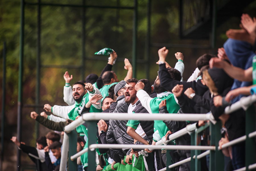 Çayelispor 30 yıl sonra TFF 3. Lig'e yükseldi