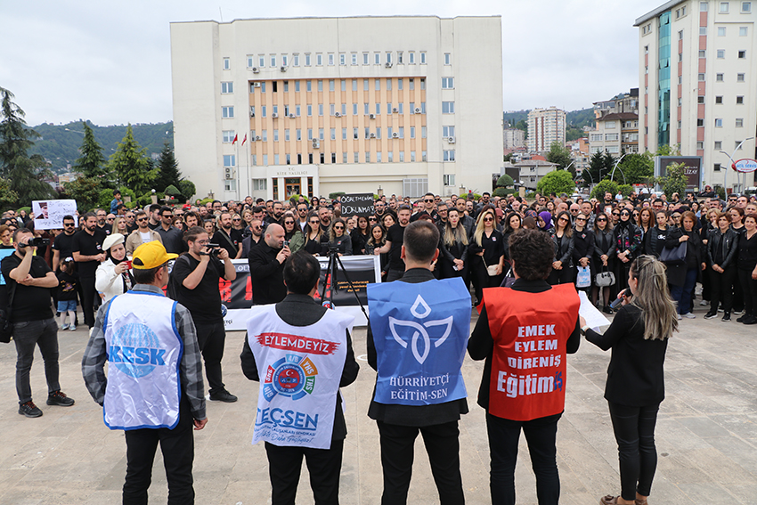 Rize'de eğitimciler şiddete karşı birleşti