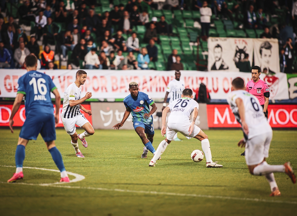 Çaykur Rizespor - Kasımpaşa Maçı