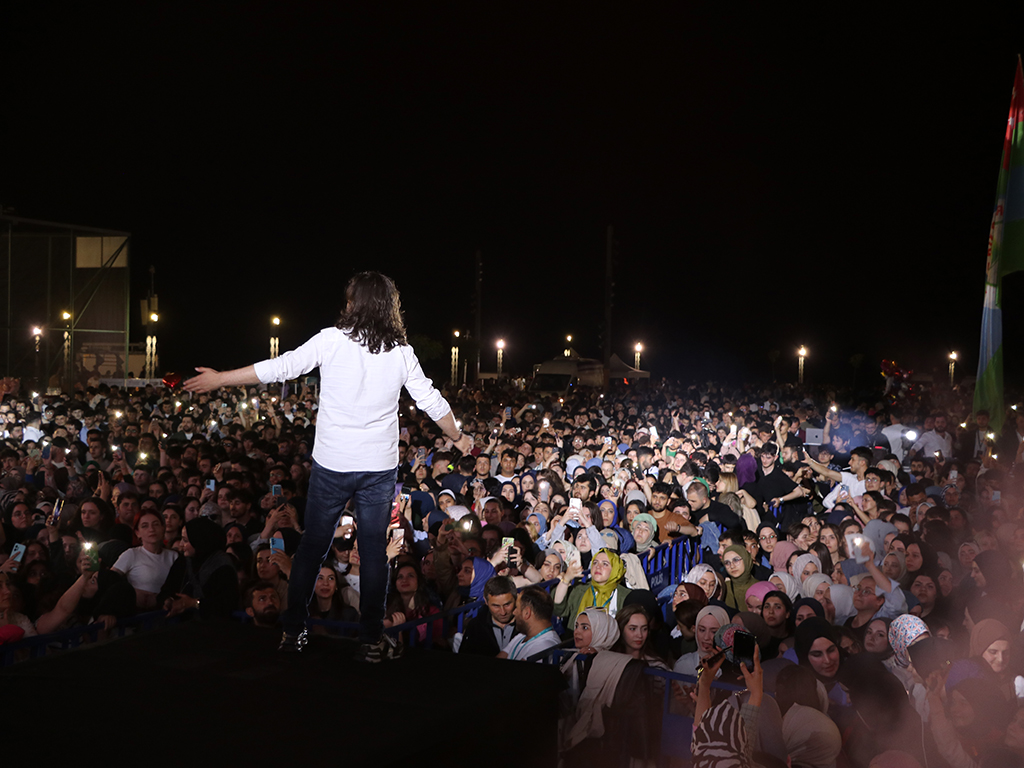 RTEÜ'de bahar şenliğine yoğun ilgi