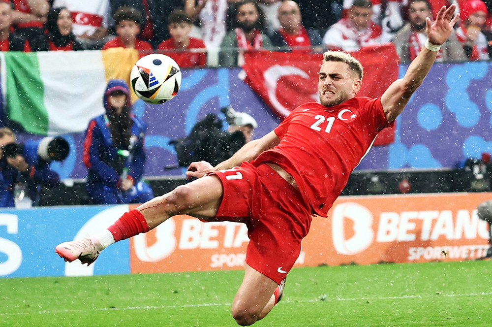 Milliler, gruplara ilk kez 3 puanla başladı