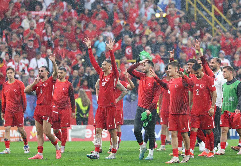 Milliler, gruplara ilk kez 3 puanla başladı