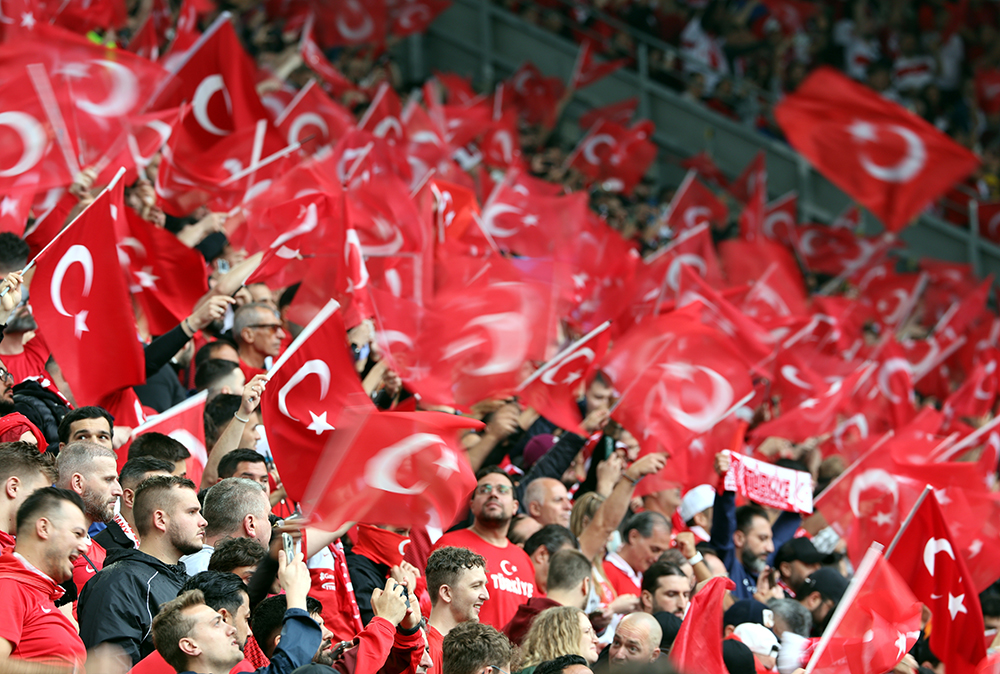 Milliler, gruplara ilk kez 3 puanla başladı