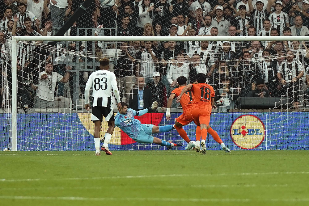 Beşiktaş - Eintracht Frankfurt maçı
