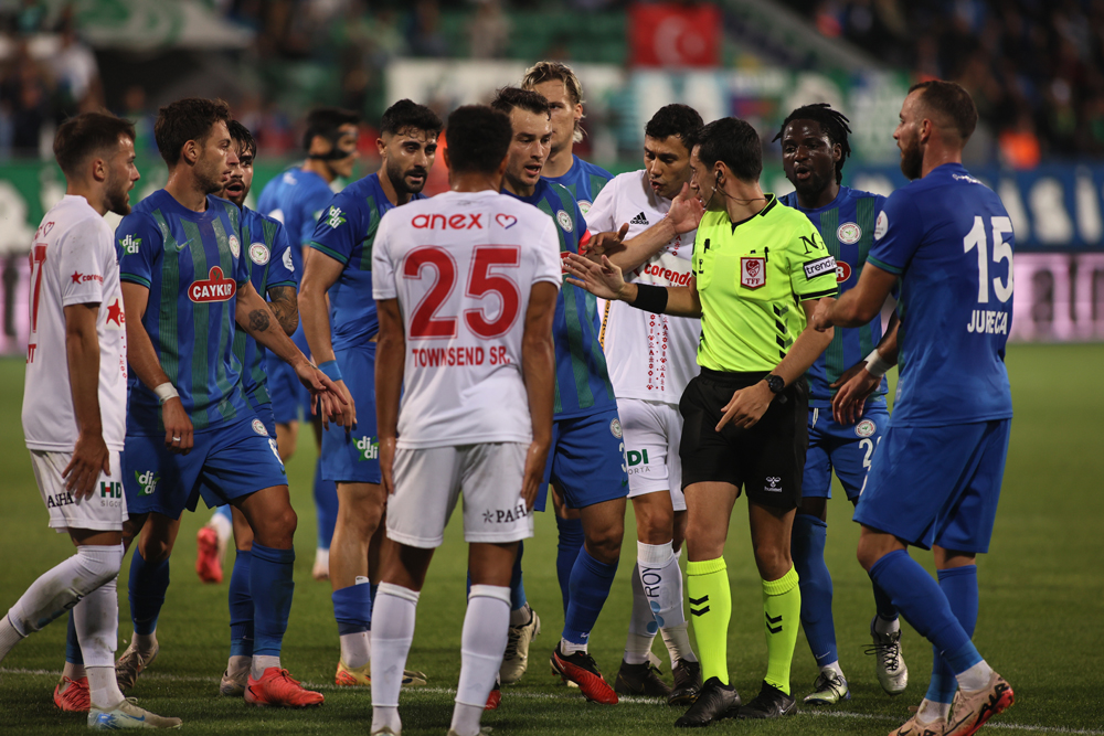 Çaykur Rizespor - Antalyaspor maçı