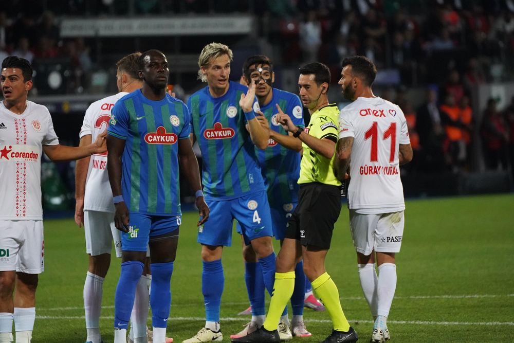 Çaykur Rizespor - Antalyaspor maçı