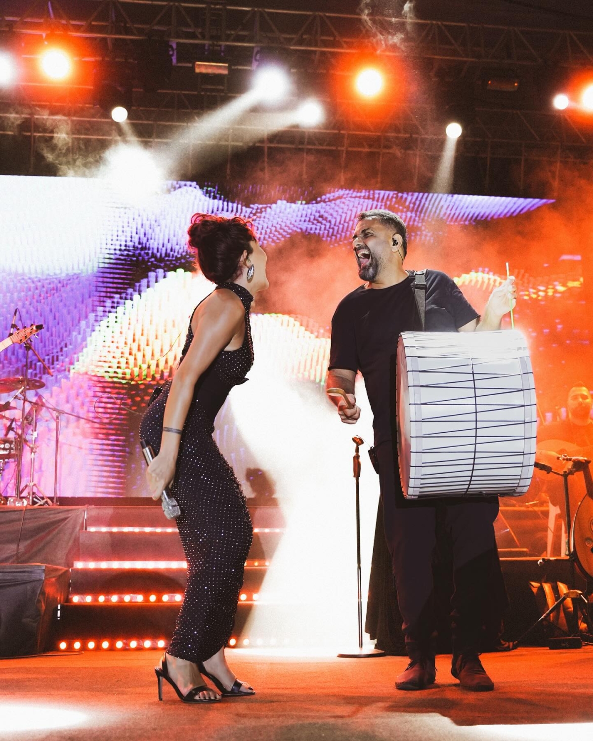 Melek Mosso konserlerine yoğun ilgi