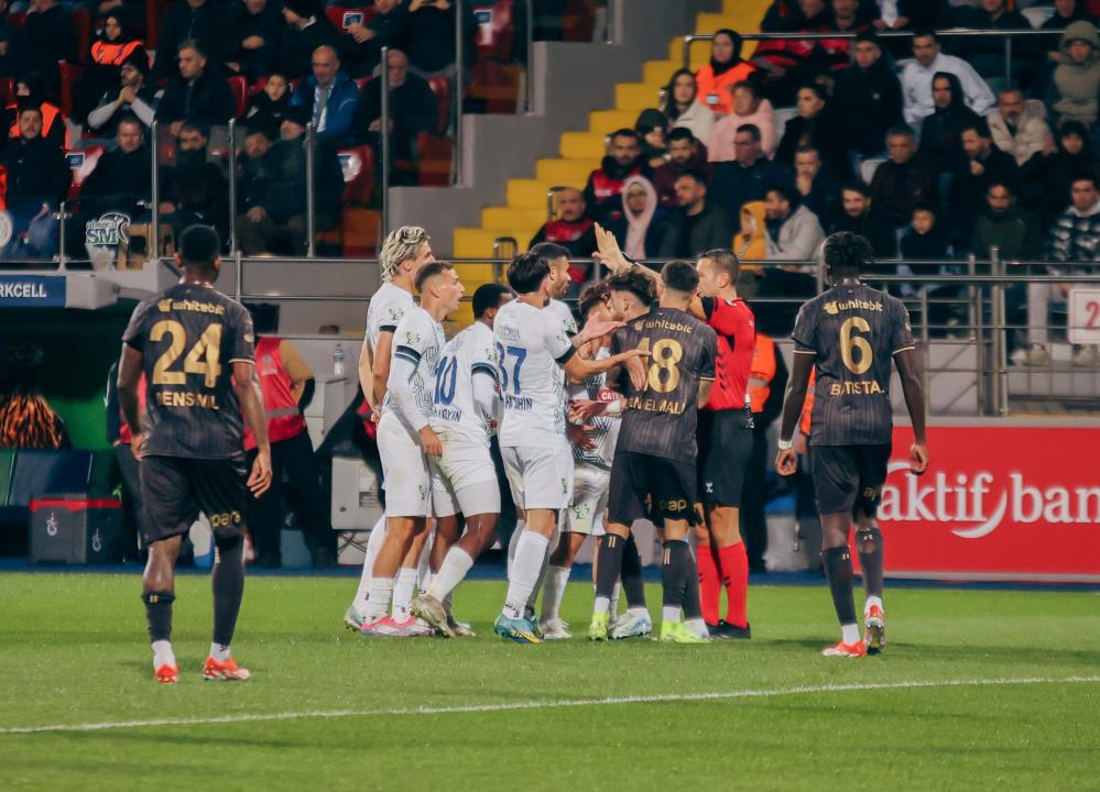 Rizespor - Trabzonspor maçı