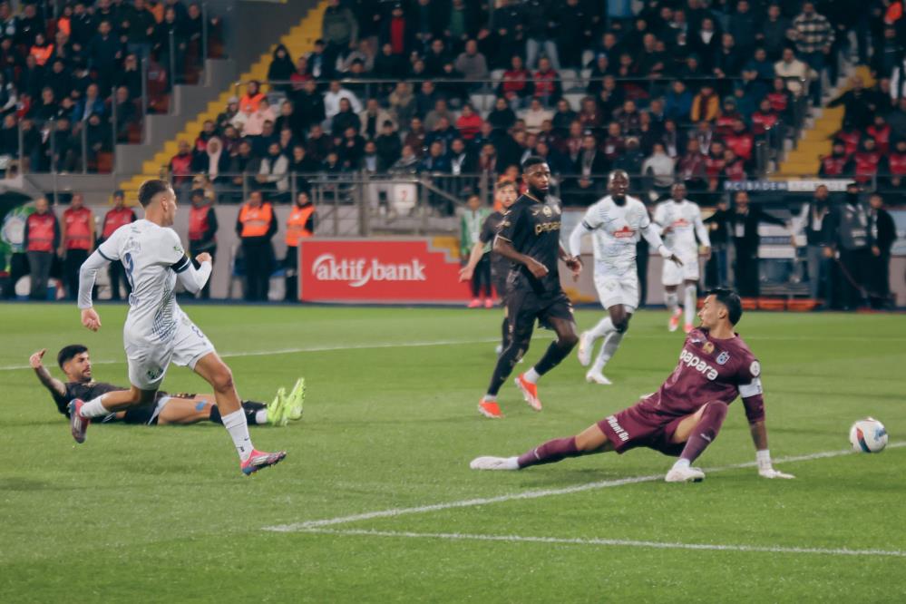 Rizespor - Trabzonspor maçı