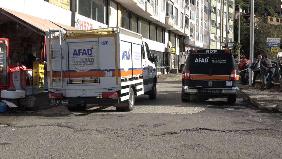 Çayeli'nde heyelan