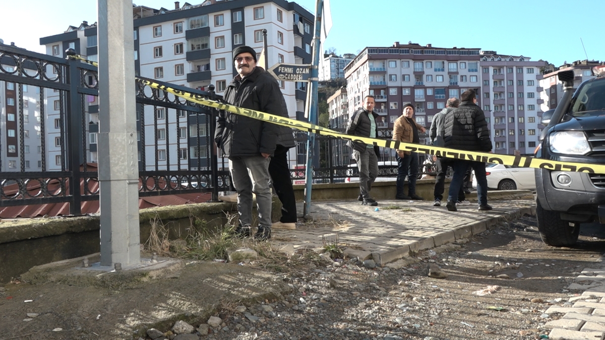 Çayeli'nde heyelan