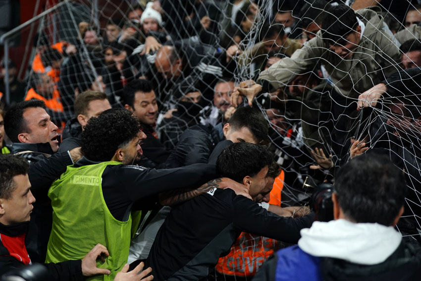 Besiktas - Fenerbahce maçı fotoğrafları