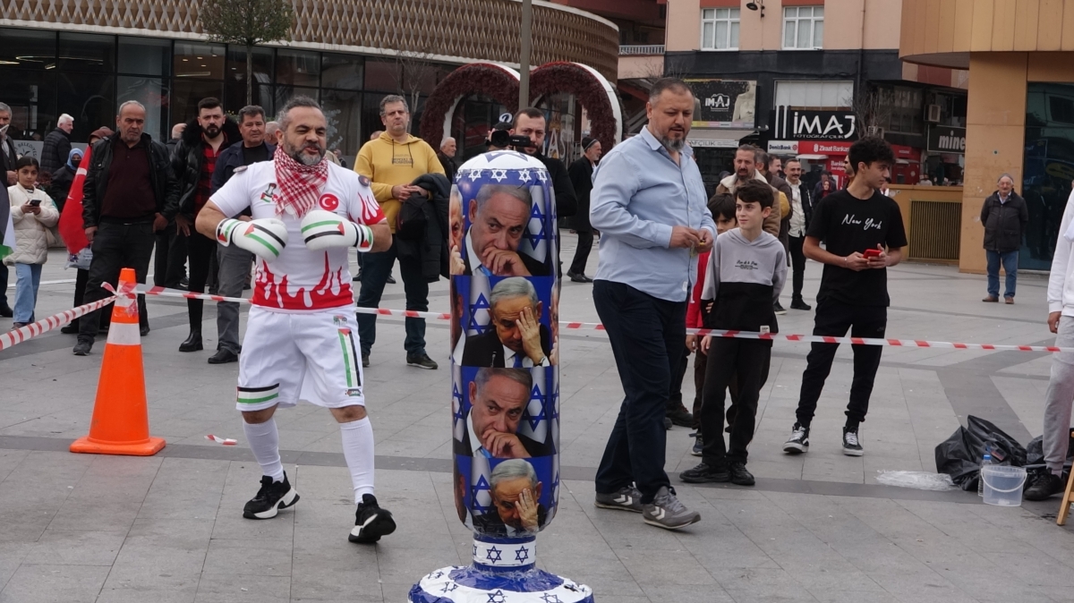 Rize'de İsrail protestosu