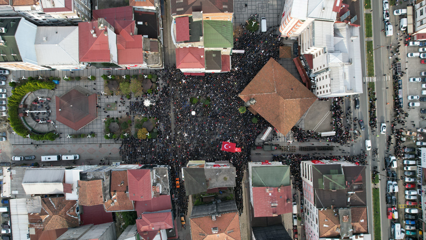 Rize şehidini uğurladı