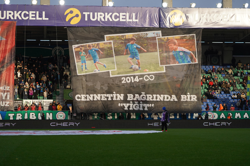 Rizespor Konyaspor maçı fotoğrafları