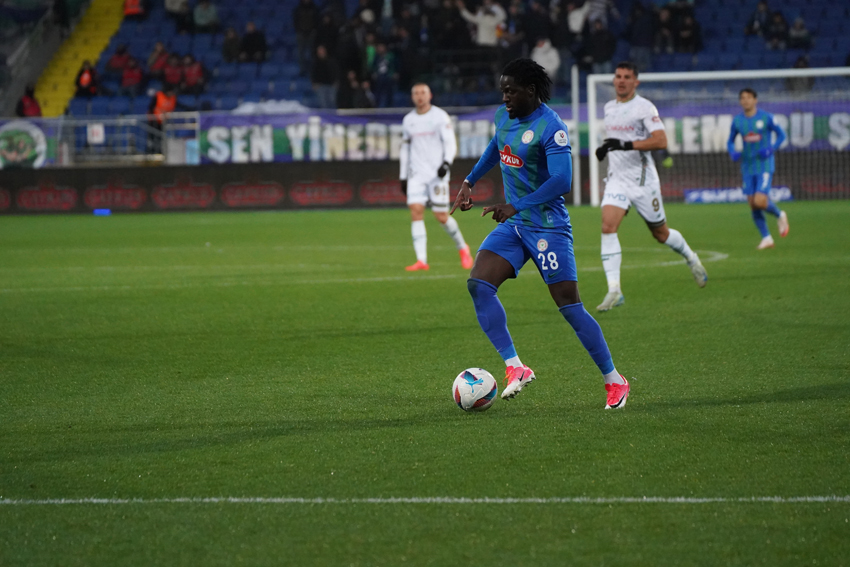 Rizespor Konyaspor maçı fotoğrafları