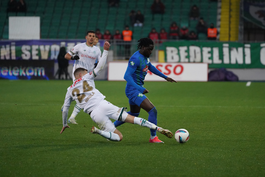 Rizespor Konyaspor maçı fotoğrafları