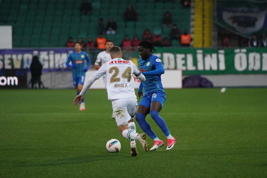 Rizespor Konyaspor maçı fotoğrafları