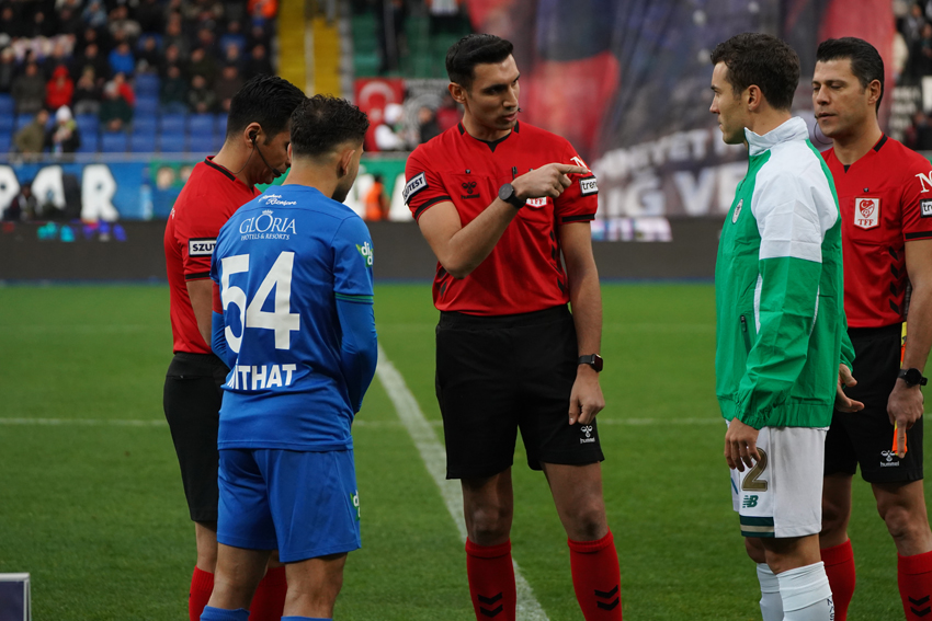 Rizespor Konyaspor maçı fotoğrafları