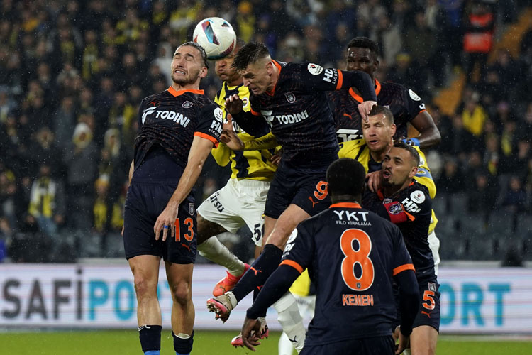 Fenerbahçe - Başakşehir maçı fotoğrafları