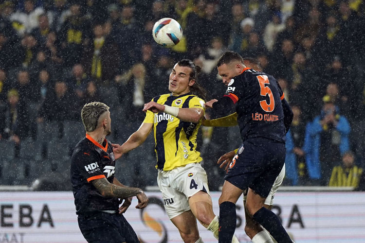 Fenerbahçe - Başakşehir maçı fotoğrafları