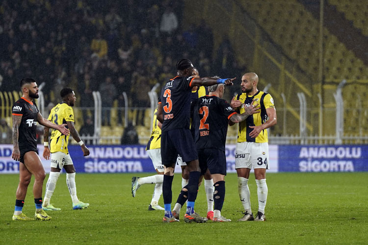 Fenerbahçe - Başakşehir maçı fotoğrafları
