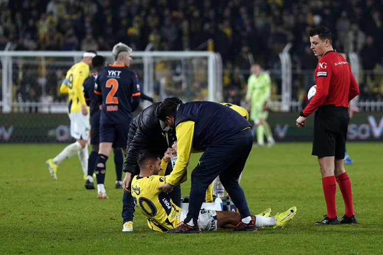Fenerbahçe - Başakşehir maçı fotoğrafları